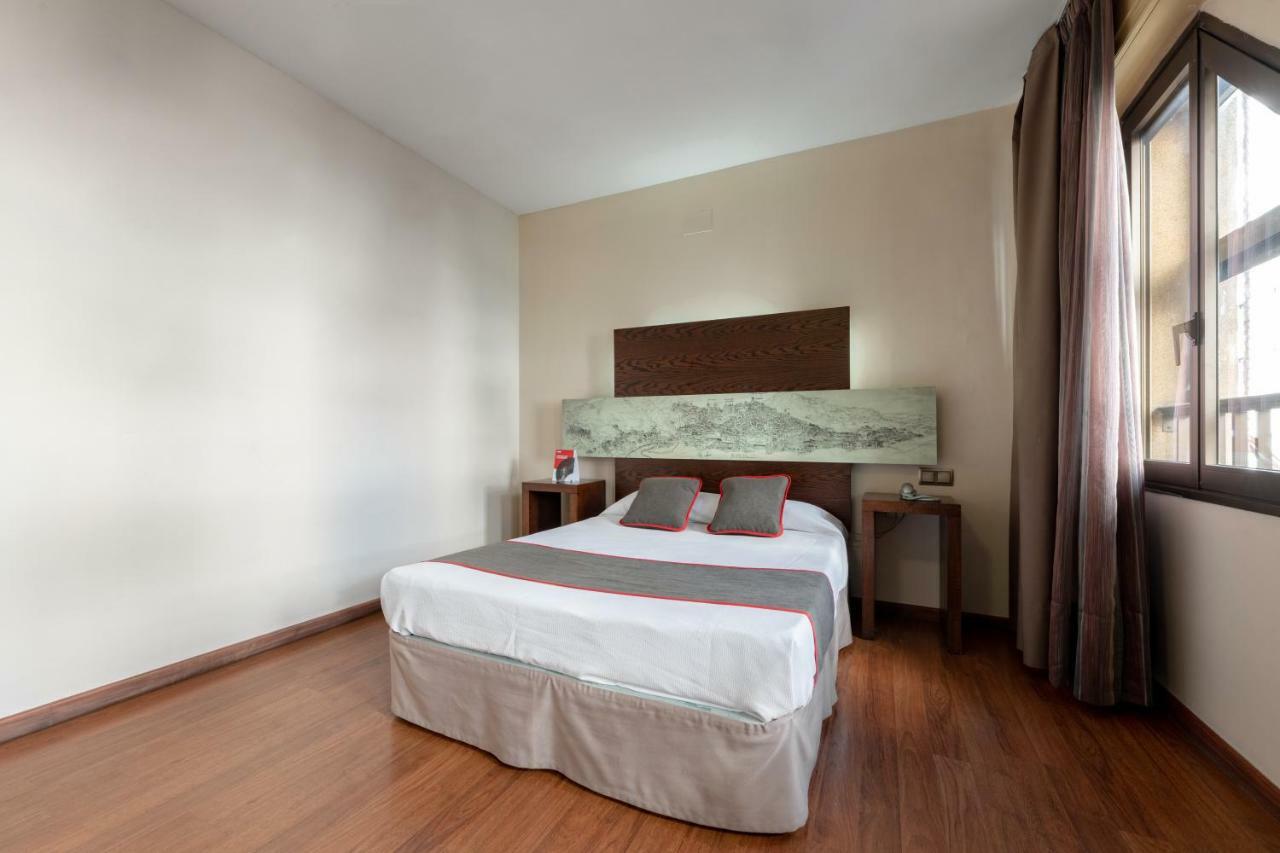 Oyo Hotel Francabel クエンカ エクステリア 写真