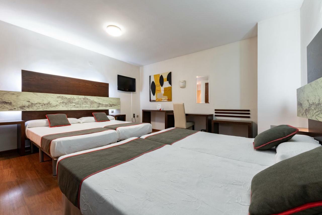 Oyo Hotel Francabel クエンカ エクステリア 写真